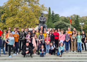 Reisebericht zum zweiten Ausflug auf die Krim des Vereins Mosaika e. V. 1 Reisebericht zum zweiten Ausflug auf die Krim des Vereins Mosaika e. V.