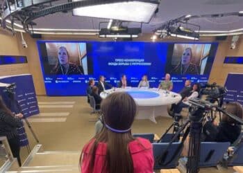 Alina steht als deutsche Staatsbürgerin auf einer Todesliste der Ukraine